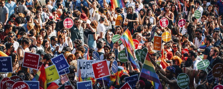 Protesta a favor del colectivo LGBT