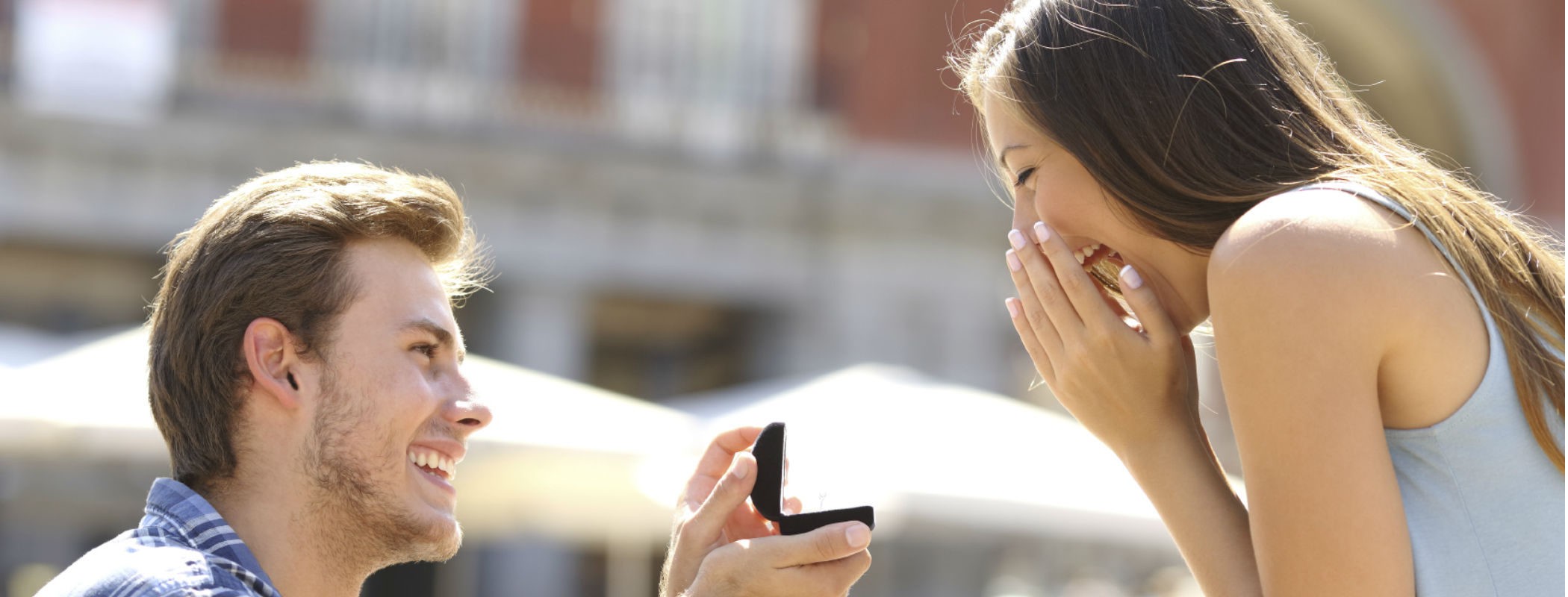 5 planes para sorprender a tu pareja con la pedida de mano más romántica