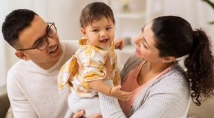 Mi pareja quiere adoptar a mi hijo: ¿puede hacerlo?